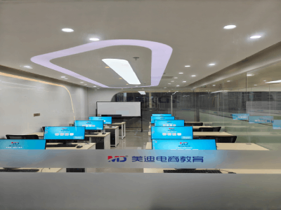 深圳爱联校区校区环境