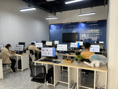 深圳五和校区校区环境