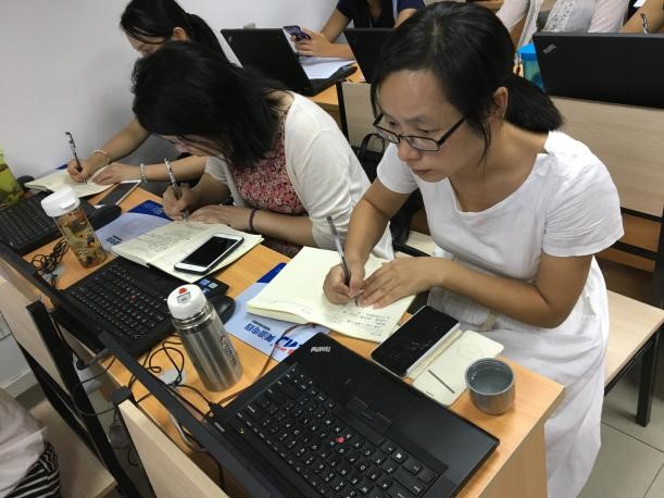 全国高校互联网+新媒体运营能力提升师资研修班圆满结业
