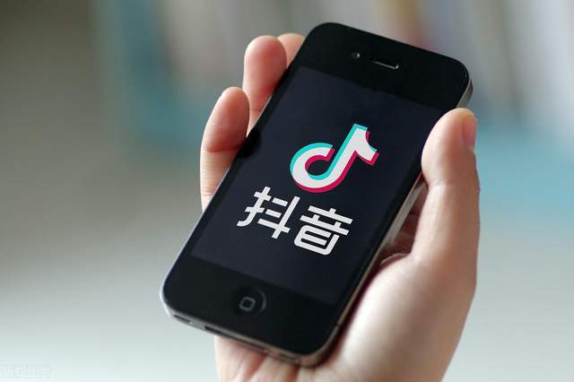 抖音账号粉丝多但视频播放量少？可能是这三个原因导致！ - 美迪教育