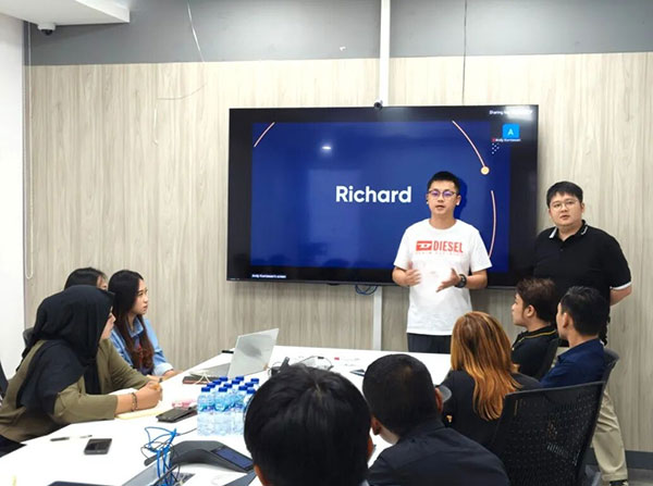 印尼手机品牌商TikTok直播从0到1实战培训 - 美迪电商教育